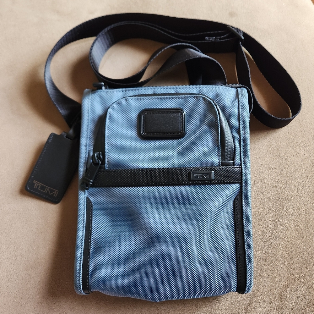 NEW Tumi Alpha Crossbody Bag, Blue